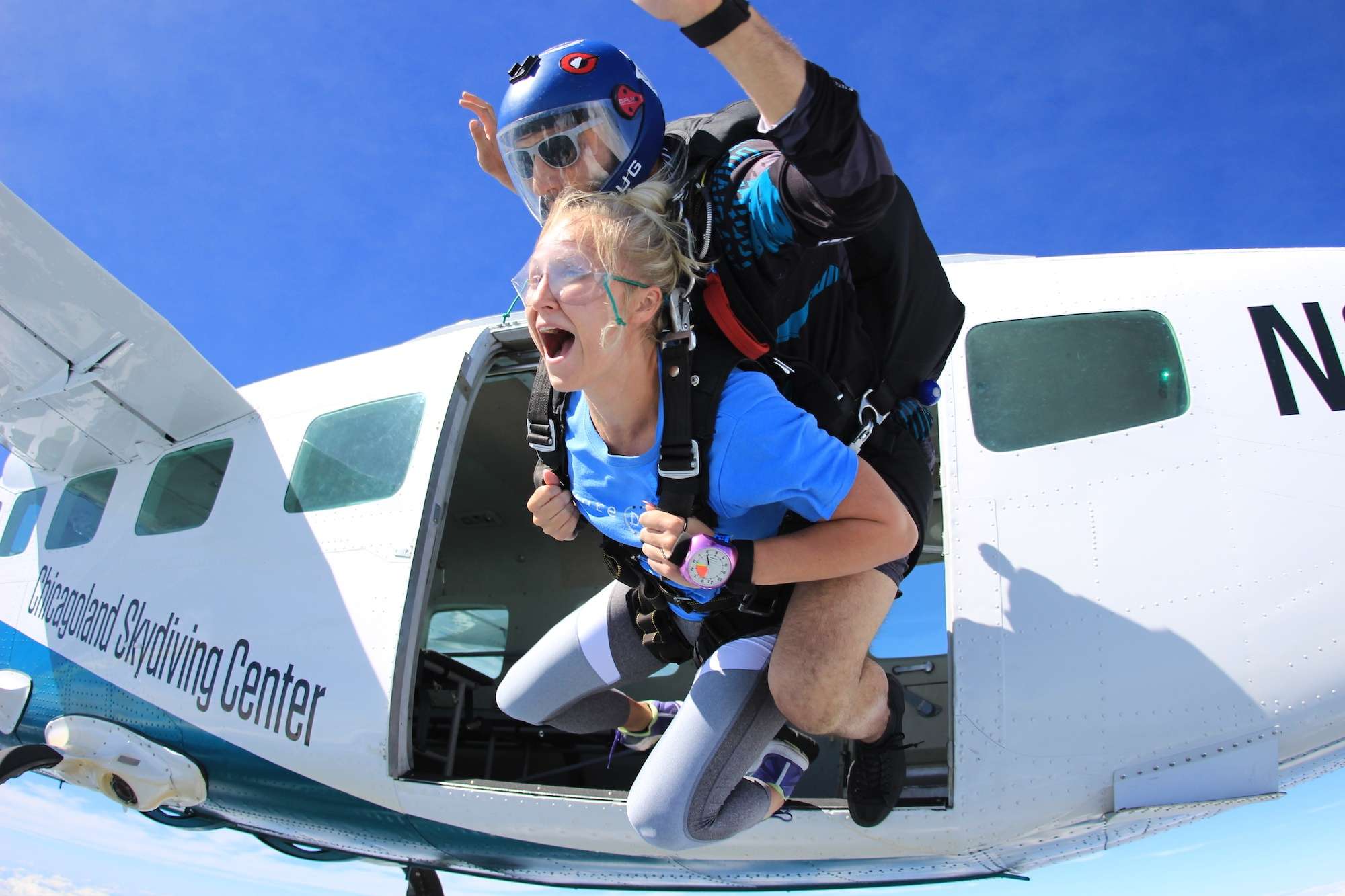6 Tandem Skydiving Tips for First-Time Jumpers