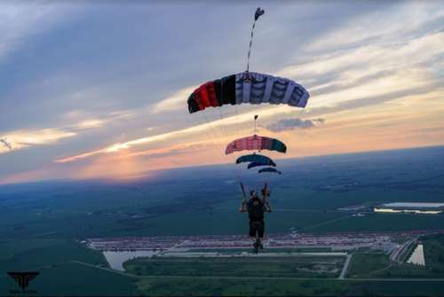 when-is-skydiving-season-header
